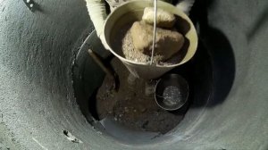 мне было страшно но я привык это очень плохй населеный пункт для колодца
