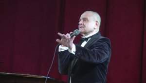 ГЕННАДИЙ КАМЕННЫЙ - ЗАШУМИТ ЛИ КЛЕВЕРНОЕ ПОЛЕ. ПОЧЕМУ, ОТЧЕГО - Фрагм. концерта. ЦДРИ. 19.02.2025.