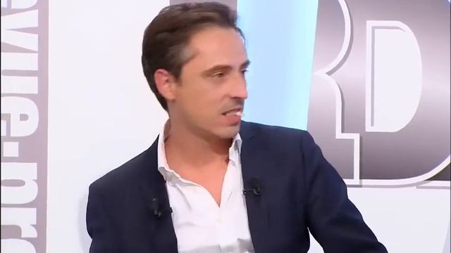 La Revue de presse sur Paris Première 16/10/2015 смотреть онлайн