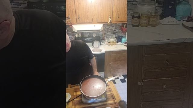 Jalapeño & Cheddar Sumner Sausage with Orecchietta Pasta смотреть онлайн