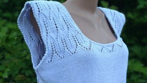 Топ спицами "Фиалка"