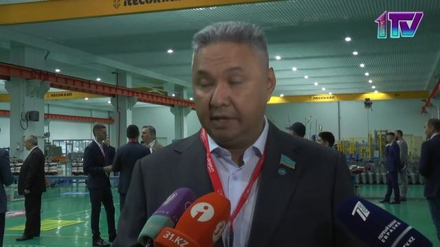 30.05.22. Азат Перуашев встретился с работниками компании «Alageum Electric»