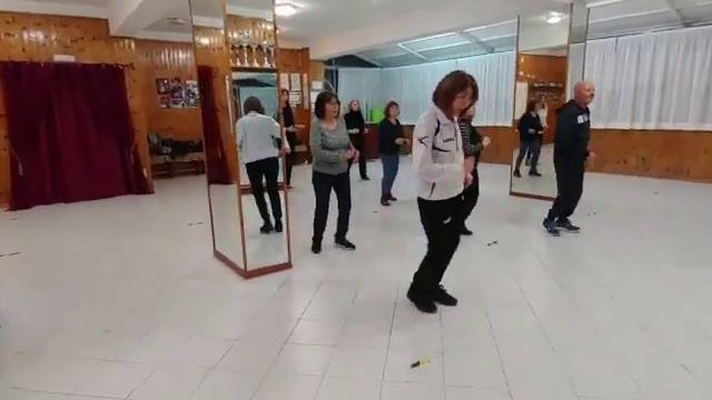 CIAO CIAO //La rappresentante di lista// смотреть онлайн