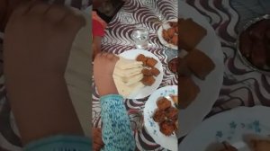 IFTAR(TODAY WHAT WE ATE IN IFTAR) (oggi cosa abbiamo mangiato in iftar)