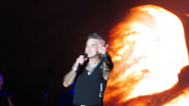 Lyrics Testing Robbie Williams live in Bonn 30 08 2022 смотреть онлайн