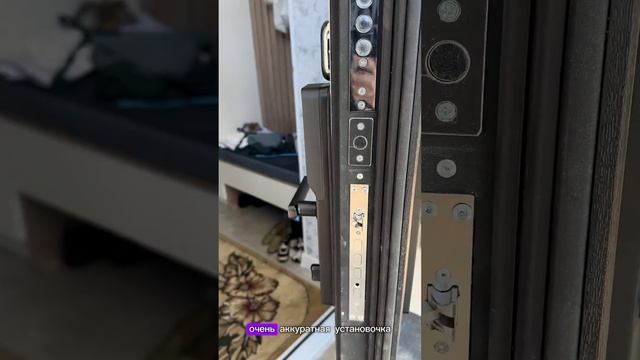 Недорогой электронный замок с камерой Tuya 902V смотреть онлайн