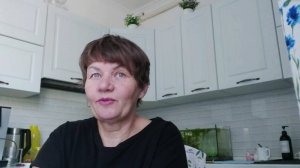 Лежу, никого не трогаю, и , вдруг-БАЦ! Одни сюрпризы)))