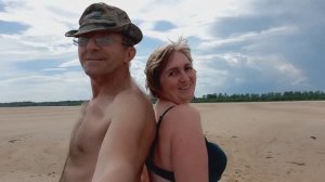 И мы принадлежим с тобой друг другу...