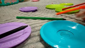 играем в детскую посуду, детские игры