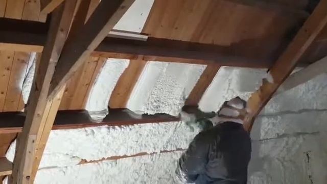 Изолация на къща с пяна