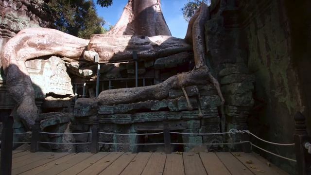 3 days travel thru Angkor Cambodia