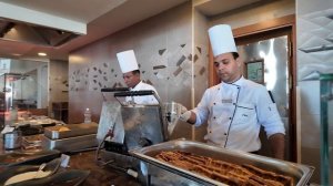 ЕГИПЕТ /ЗАВТРАК В ОТЕЛЕ PICKALBATROS ROYALGRAND RESORT/ ШВЕДСКИЙ СТОЛ