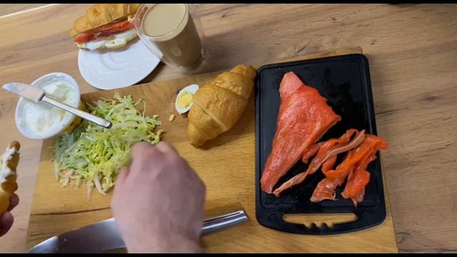 Круассан из Пятёрочки #пятёрочка #пятёрочкавыручает #пятёрочка_команда
