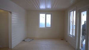 Обзор двухэтажного дома 7х10 для узких участков