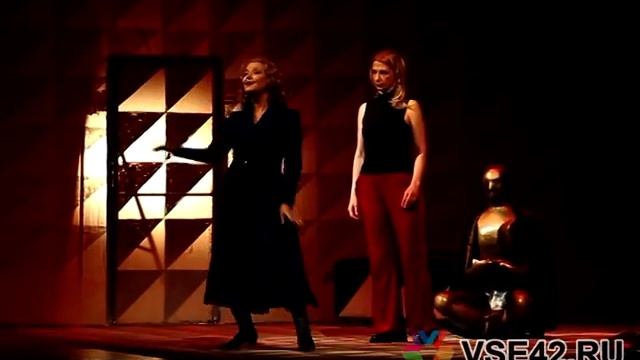 Спектакль За закрытой дверью в Кемерове смотреть онлайн