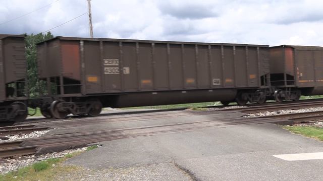 SP Trains #1465 CP #864 at Sorenson Street, Matsqui, BC
