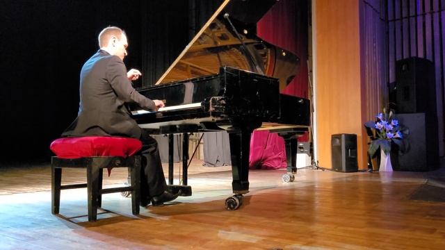 S. Rachmaninoff – Prelude op.32 No.5 / C. Рахманинов –Прелюдия ор.32 №5 смотреть онлайн