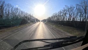 Транспортные компании роняют зарплату. Разбитые дороги на трассе М5 в Татарстане. Работа в ДЕЛОВЫХ.
