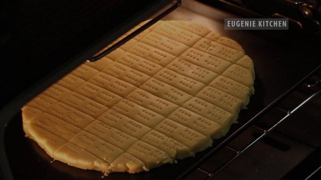3-Ingredient Shortbread Recipe 쇼트브레드 쿠키 만들기 Christmas Gift Ideas 크리스마스 선물 - 한글 자막 смотреть онлайн