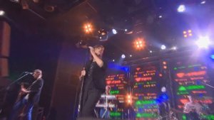 Хаки - Падаю (Live)