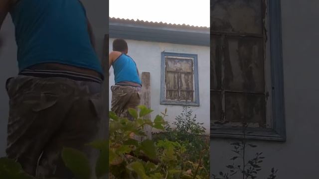 как научится кидать ножик｡◕‿◕｡ смотреть онлайн