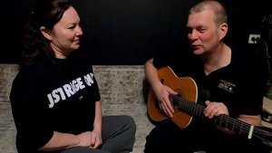 Песня под гитару🎸🎶 «А ЧТО НАМ НАДО» гр. СерьГа🎵🎤