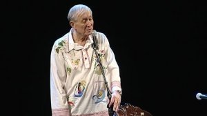 Концерт Евгений Евтушенко, Астраханский драматический театр,17.05.10 (съемка телеканала РЕН-ТВ) ч.2