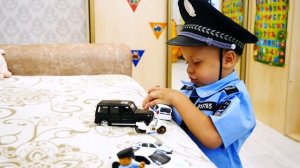 Кита Никита и веселые истории про  полицейского