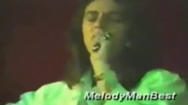 Magic Carillon canta la: ''Ladra di Cuori'' Stefania Dal Pino in arte ''ROSE'' смотреть онлайн