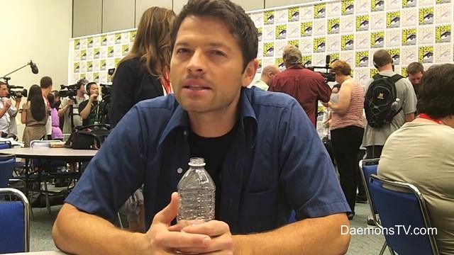 Misha Collins Supernatural Comic-Con 2011 Interview смотреть онлайн