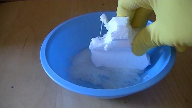 Polystyrene and Acetone = Fun! смотреть онлайн