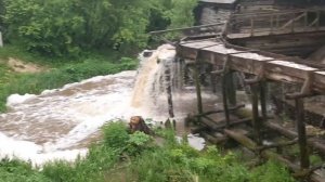 Заброшенная водяная мельница