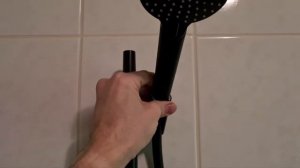 hansgrohe Duschset Vernis Blend, Duschkopf mit Schlauch und Halterung, Handbrause mit 2 Strahlarten