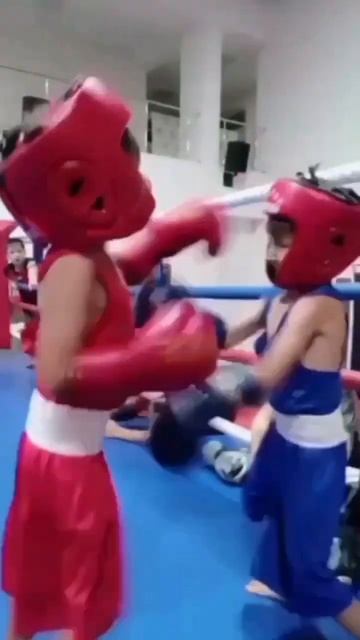 Россия-Москва Чечня-Грозный Шали-Бокс👊👊 смотреть онлайн