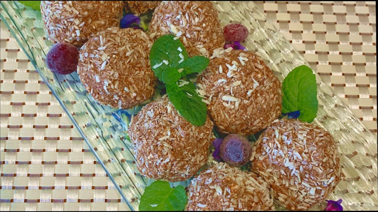 Шоколадно творожный десерт с кокосом