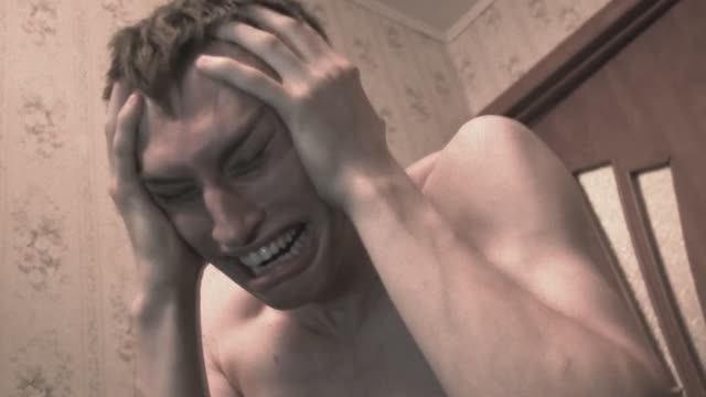 ОЗАРЕНИЕ ШИЗОФРЕНИКА смотреть онлайн