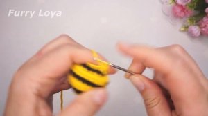 ЭТО ЛЕГКО 🔥Как вязать маленькую игрушку ПЧЕЛУ крючком🐝 Брелок амигуруми 🌸