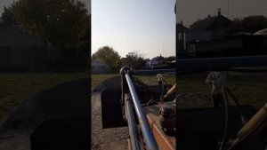 впервые за рулём на тракторе ЮМЗ