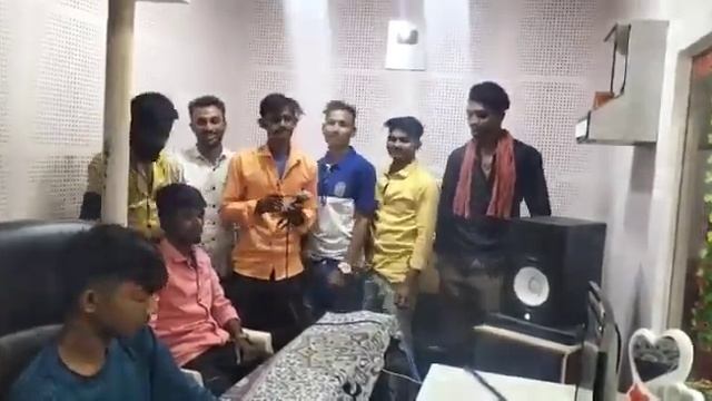 NEW TIMLI LADI BHALE TARI CHE LOVER AE MARI CHE COMING SOON смотреть онлайн