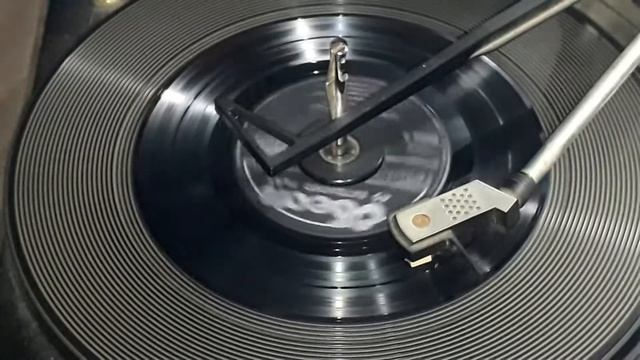 ORDEN Y PATRIA ( Vinilo 45 RPM - EP ) смотреть онлайн