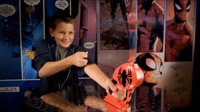 Flying Heroes Летящи супер герои от Toy Town