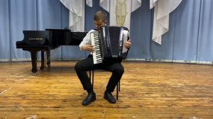 Красилов Егор г Осинники Дмш 20 им. М. А. Матренина.