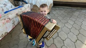 ✨️Бабулин музыкант 🪗🥰✨️