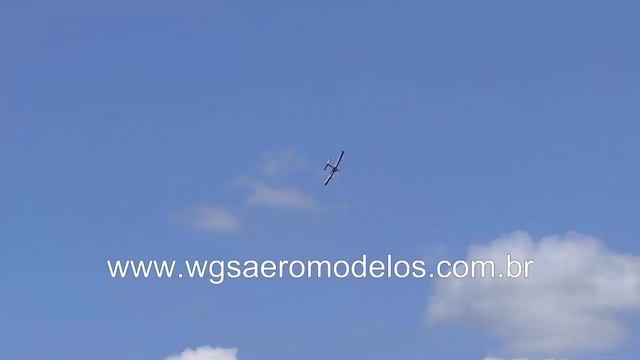 WGS Aeromodelos - Voo de demonstração do CalMax 150 cm em Balsa смотреть онлайн