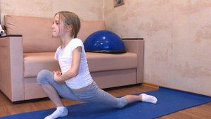 Как Сесть в Продольный Шпагат? Все, Что Нужно Знать!