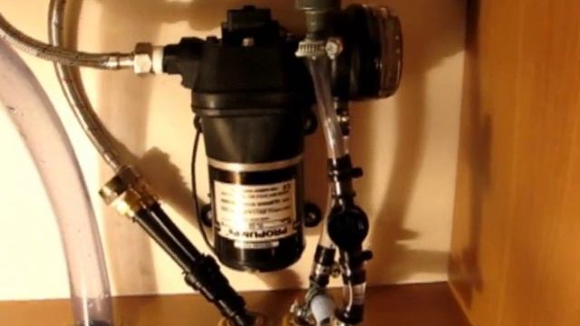 Caravan Water Pump Using Mixer Tap смотреть онлайн