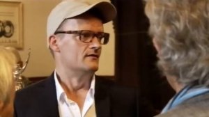 klovn the movie: "Pearl Necklace"