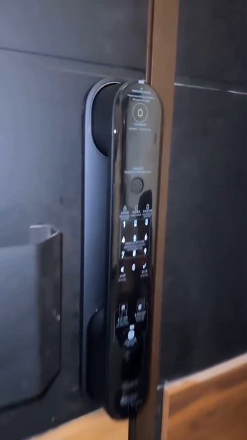 Aqara D 100 Zigbee! #двери #биометрическийзамок #ремонт #умныйдом #apple