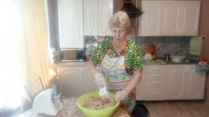 Как это вкусно , можно " язык  проглотить ".