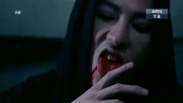 Мой парень вампир - песня на улицах будущего смотреть онлайн